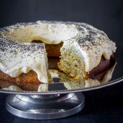 Lemon Poppy Seed Cake