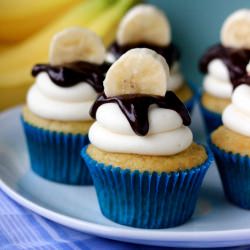 Easy Banana Cupcakes
