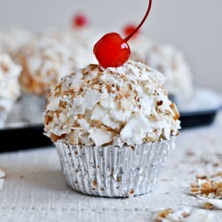 Coconut Tres Leches Cucpakes