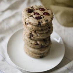 Choc Chip Cookies with Brie