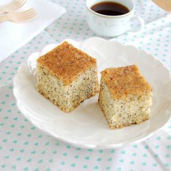 lemon and poppy seed cake
