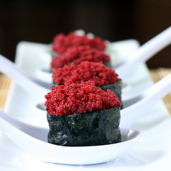Red Tobiko Gunkanmaki