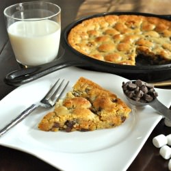 Deep Dish Gooey Cookie Pie