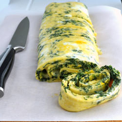 Spinach & Cheddar Rolled Omelet