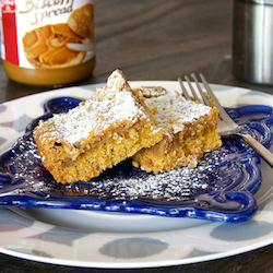 Gooey Biscoff Cake Bars