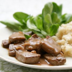 Beef Liver and Red Wine Sauce