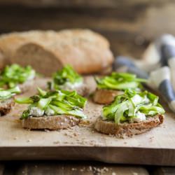 Asparagus and Goat Cheese Crostini