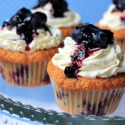 Blueberry & Hazelnut Cupcakes