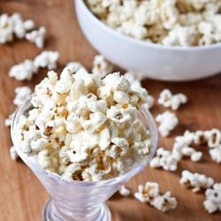 White Chocolate Popcorn
