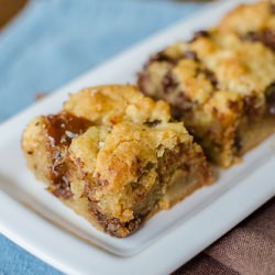 Caramel Cookie Bars
