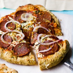 Vegan Pepperoni Pizza