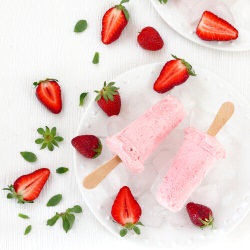 Strawberries Ice Pops