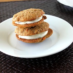 Carrot Cake Whoopie Pies