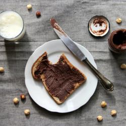 Vegan Chocolate Hazelnut Spread