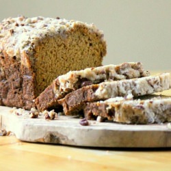 Maple Pecan Streusel Pumpkin Bread