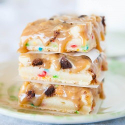 Cookie Butter Funfetti Bars