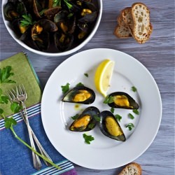 Coconut Curry Mussels
