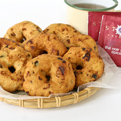 Ulundhu Vadai