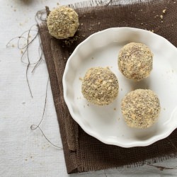 Chocolate Cookie Balls