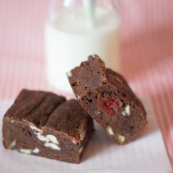 Raspberry & white chocolate brownie