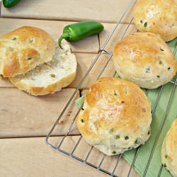 Jalapeno Cheddar Burger Buns