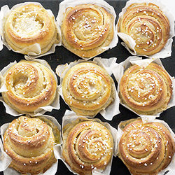 Cardamom Buns