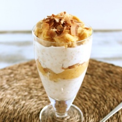 Overnight Coconut & Mango Oats