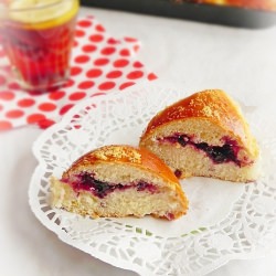 Blueberry Jam Buns