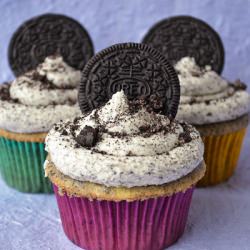 Ultimate Cookies & Cream Cupcake