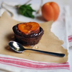 Chocolate-Apricot Clafoutis Cakes