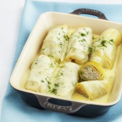 Stuffed cabbage leaves