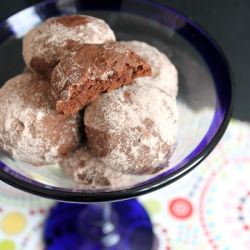 Chocolate-Kahlua Wedding Cookies