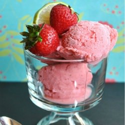 Strawberry Kiwi, Lime Frozen Yogurt