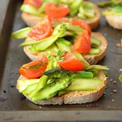 Bruschette with Asparagus
