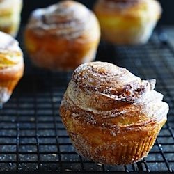 Pain au Chocolat Cinnamon Rolls