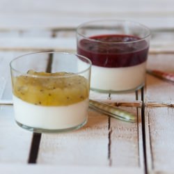 Yogurt Mousse with Fruit