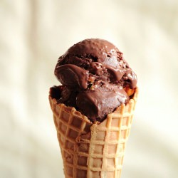 Chocolate Salted Almond Ice Cream