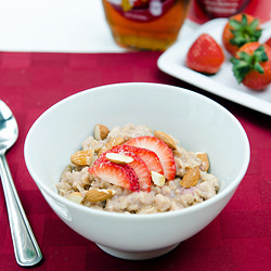 Strawberry Oatmeal Delight