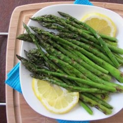 Grilled Asparagus with Garlic Aioli