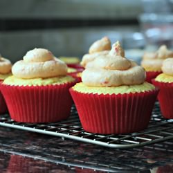 Stuffed BBQ Cupcakes