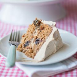 Oatmeal Rum-Raisin Cake