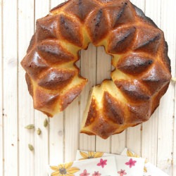 Orange, Cardamom and Requeson Bundt