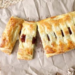 Guava & Cream Cheese Pastry