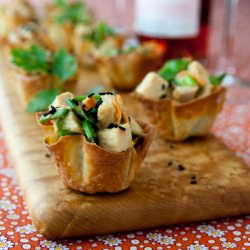 Sesame Chicken Wonton Cups