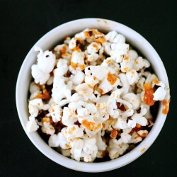 Sriracha Ranch Popcorn