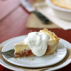 Rhubarb Cheesecake Pie