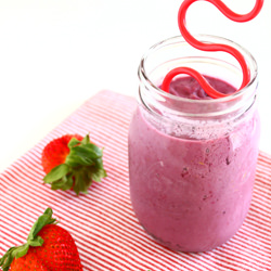 Pb and Berries Smoothie