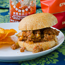 Sriracha Sloppy Joes