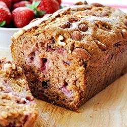 Easy Strawberry Cake