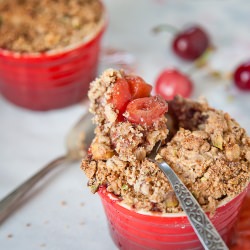 Fruit Nutty Crumble